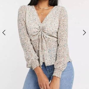 Vila Top with Ruched Detail in Floral - Size EU 44 - US 12/14